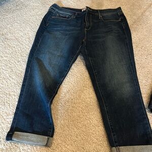 Loft 8P denim capri jeans .New with tags